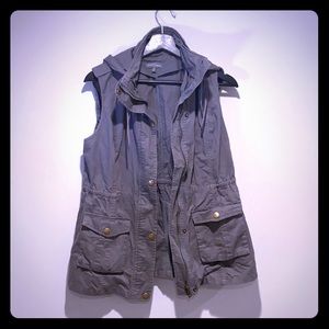Market & Spruce / Utility vest